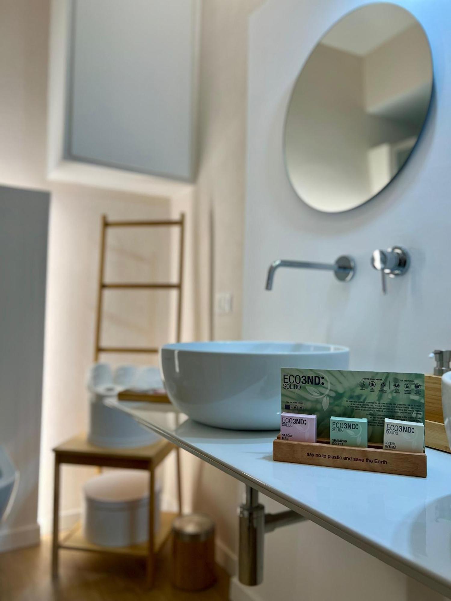 Elena'S Suite Sutri Exteriér fotografie