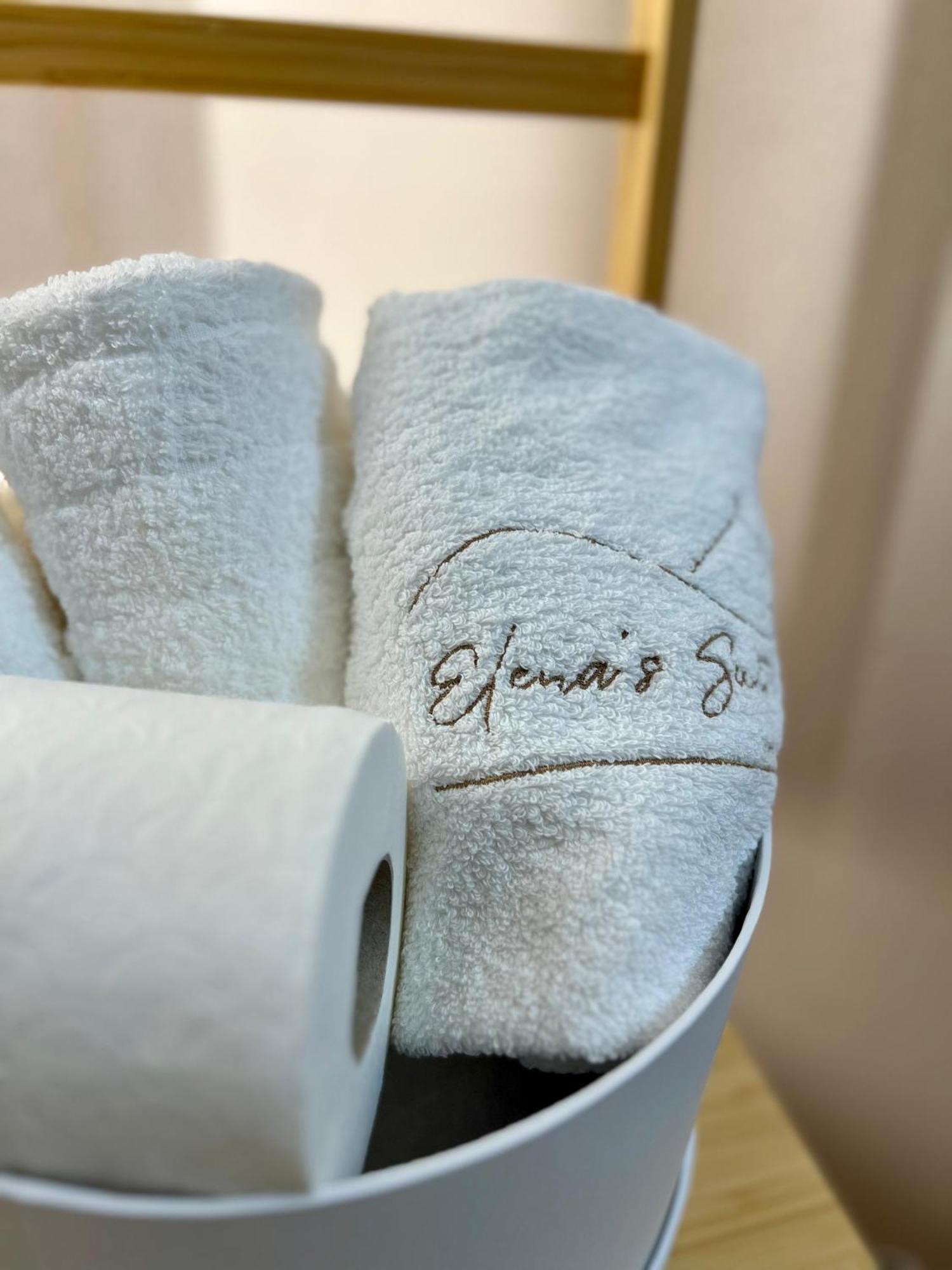 Elena'S Suite Sutri Exteriér fotografie