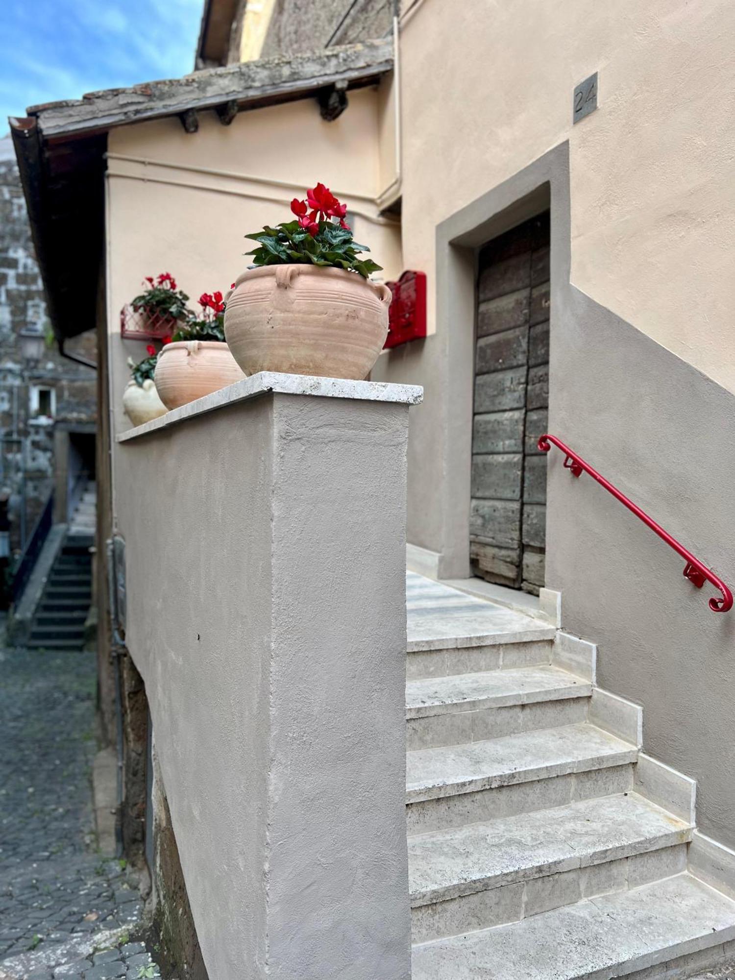 Elena'S Suite Sutri Exteriér fotografie
